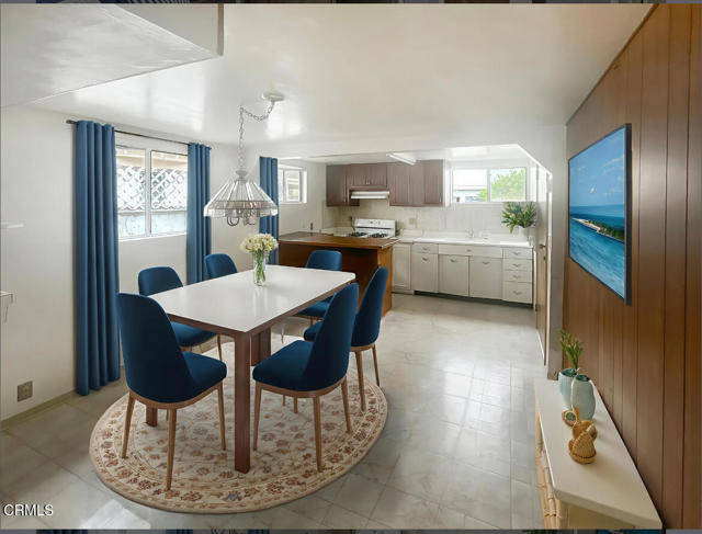 5021 Alvarado Street, Carpinteria CA: https://media.crmls.org/mediaz/d2704e49-a760-4f75-965c-33808ee39807.jpg