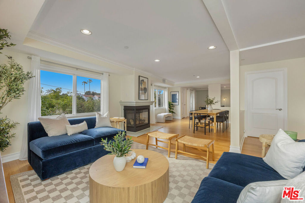 10417 Louisiana Avenue #PH4