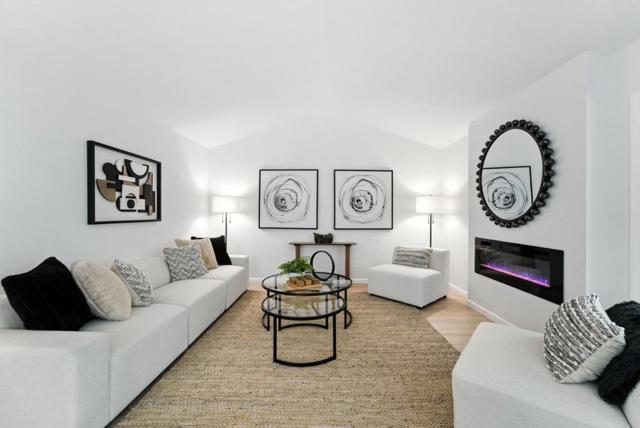 362 El Portal Way, San Jose CA: https://media.crmls.org/mediaz/d272b799-50cb-4daa-bb23-b10a1c42df2d.jpg