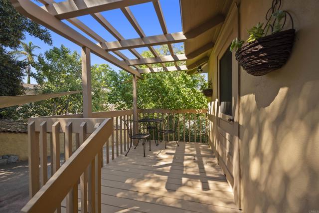 Detail Gallery Image 2 of 26 For 9951 El Granito Ave Rear up,  La Mesa,  CA 91941 - 1 Beds | 1 Baths