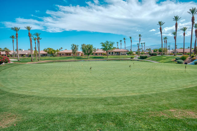 35370 Flute Avenue, Palm Desert CA: https://media.crmls.org/mediaz/d275efdf-29e6-45d8-a3da-31ec1e9a4cba.jpg