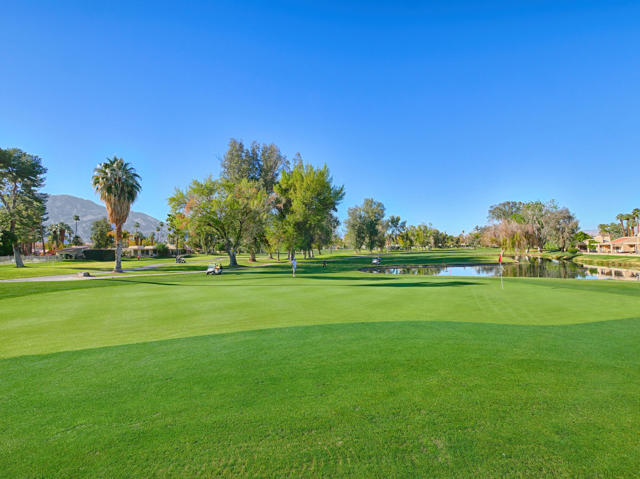 7529 Regency Drive, Palm Springs CA: https://media.crmls.org/mediaz/d2760620-e2d2-409c-b0a4-01ead4aee2d6.jpg
