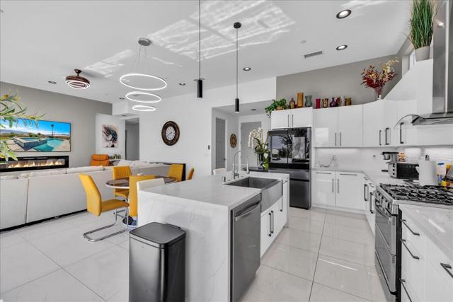 Image 25 of 41 For 11635 Upland Way