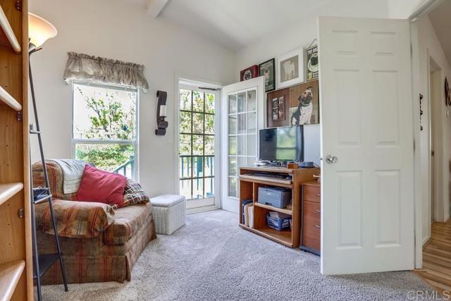 1750 W Citracado Parkway, Escondido CA: https://media.crmls.org/mediaz/d2773bd6-ac94-434c-a7a6-c2fbce8da675.jpg