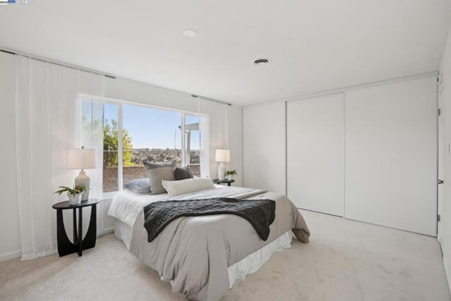 1165 Amend St, Pinole CA: https://media.crmls.org/mediaz/d2778007-7167-4b36-8a11-690b9d2178d2.jpg