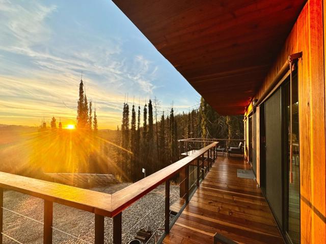 518 Container Way, Boulder Creek CA: https://media.crmls.org/mediaz/d27832c1-e141-4c68-aba3-74e9772f1d08.jpg