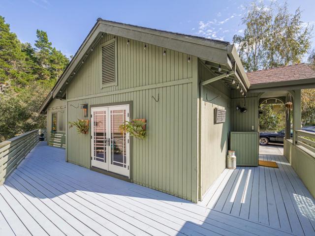 261 Dry Creek Road, Aptos CA: https://media.crmls.org/mediaz/d2787ec6-3ba5-4822-a80c-965c6af201d9.jpg