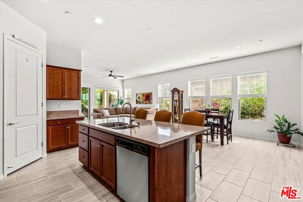 MLS #25619433 image #21