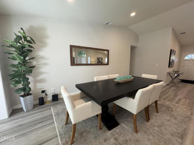 Detail Gallery Image 11 of 20 For 9967 Yew Ct, Rancho Cucamonga,  CA 91730 - 5 Beds | 3 Baths