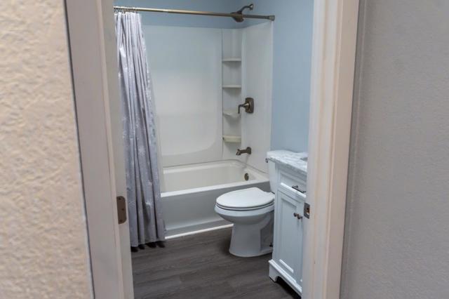 15105 Charter Oak Boulevard, Salinas CA: https://media.crmls.org/mediaz/d27a4c28-b9e5-4670-95c6-bca2da02f8f3.jpg