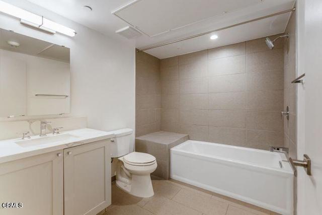 Detail Gallery Image 11 of 12 For 137 S Wilson Ave #105,  Pasadena,  CA 91106 - 2 Beds | 1 Baths