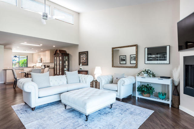 84 La Ronda Drive, Rancho Mirage CA: https://media.crmls.org/mediaz/d27b240d-c237-44e1-950f-a4eadc5e9a57.jpg