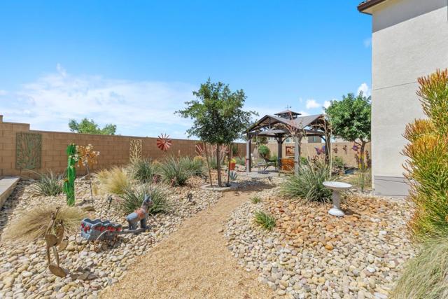 33039 Saint Emilion Court, Winchester CA: https://media.crmls.org/mediaz/d27b2a05-c9ee-4b2d-9dfe-04ccb58a8104.jpg