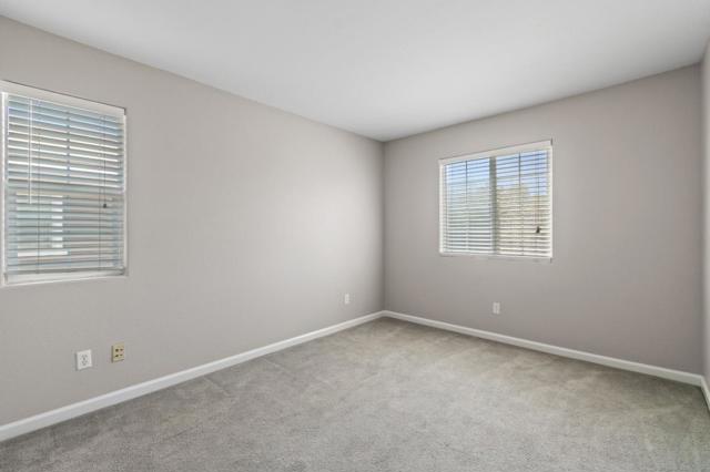 271 Washington Drive, Brentwood CA: https://media.crmls.org/mediaz/d27b7add-bf26-471a-a13d-9b3835dbdff1.jpg