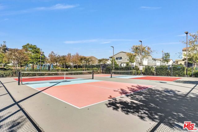 4102 S Limecrest Paseo, Ontario CA: https://media.crmls.org/mediaz/d27d007a-212c-4ead-8222-70cd60a396aa.jpg