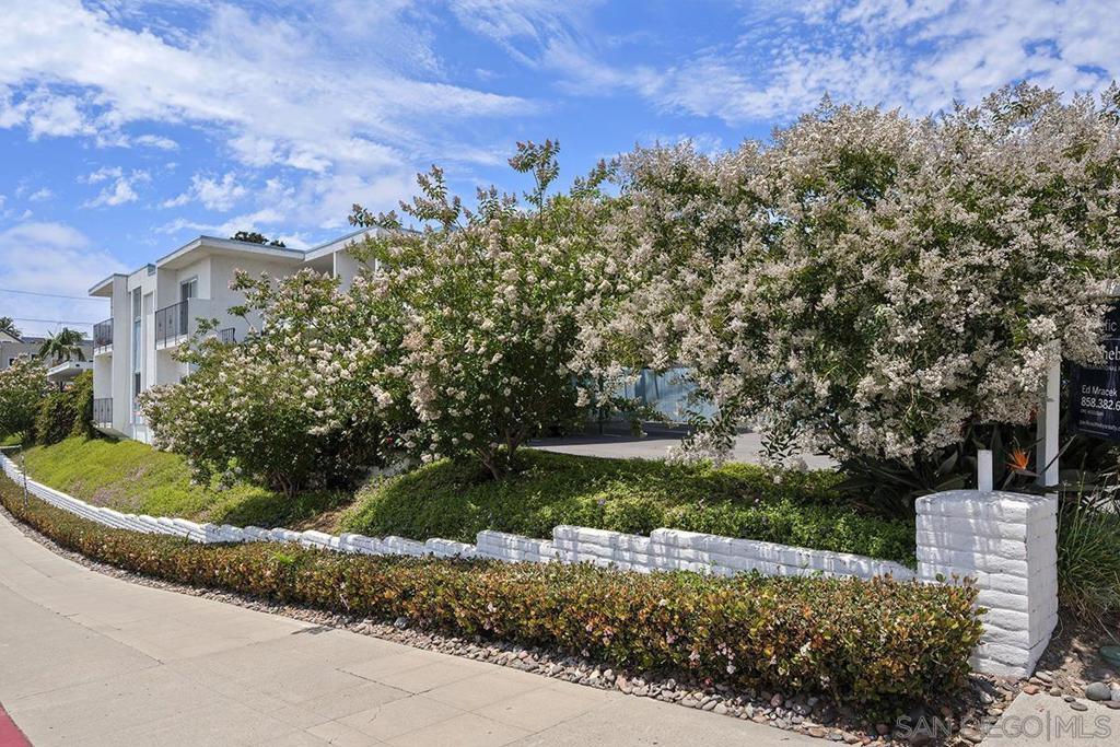 2108 3rd Ave - photo 2