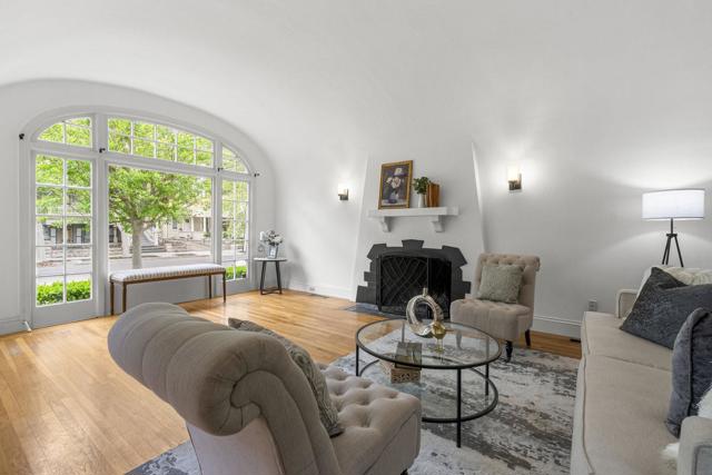 986 Schiele Avenue, San Jose CA: https://media.crmls.org/mediaz/d27d762c-7191-42e5-8197-129a6ada589a.jpg