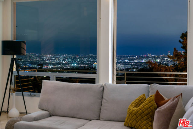2742 Creston Drive, Los Angeles CA: https://media.crmls.org/mediaz/d27e4829-e0d4-425f-b11f-5bf748dd45c7.jpg