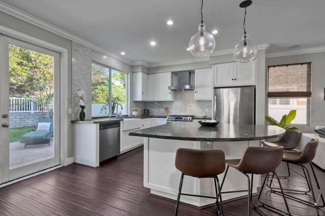 Image 5 of 35 For 12518 Swan Canyon Place