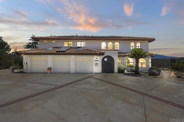 23742 Calistoga Place, Ramona CA: https://media.crmls.org/mediaz/d2805aa0-fdc8-4bd0-8bd2-c92667c58176.jpg