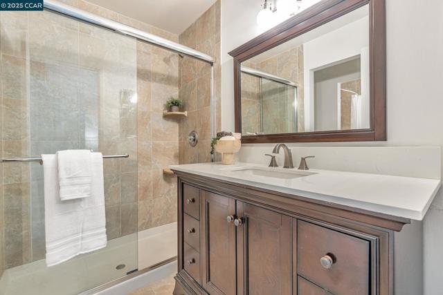 239 Ashley Cir, Danville CA: https://media.crmls.org/mediaz/d281a3b9-b68b-4f1b-9321-0e8d626dcad6.jpg