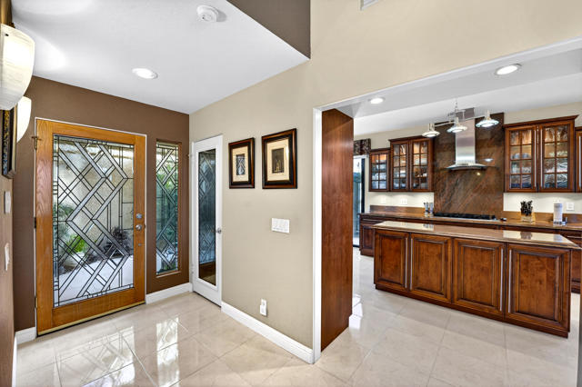 26 Alta Vista, Rancho Mirage CA: https://media.crmls.org/mediaz/d2829248-2c84-411f-ab0e-b49c59adcc40.jpg