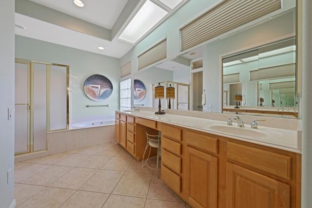 78776 Tamarisk Flower Drive, Palm Desert CA: https://media.crmls.org/mediaz/d285be7a-c811-471e-b28e-378e005861ef.jpg