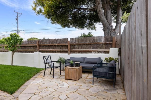 303 Del Robles Avenue, Monterey CA: https://media.crmls.org/mediaz/d285d370-db4f-4900-a808-ee87ef85d769.jpg