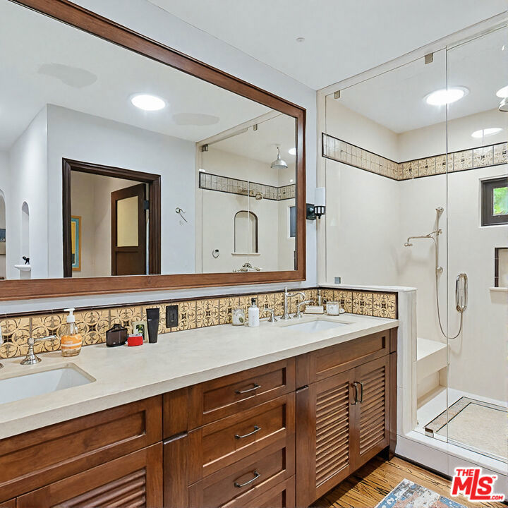 MLS #26814095 image #25