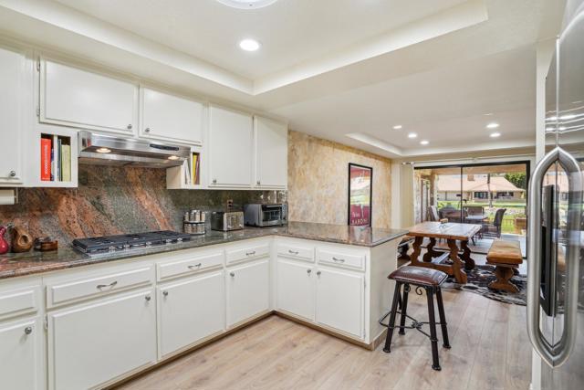 211 Camino Arroyo S, Palm Desert CA: https://media.crmls.org/mediaz/d286d052-2ebc-4722-b1e5-305f6e2c4da5.jpg