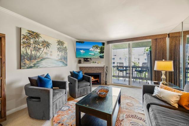 Detail Gallery Image 5 of 59 For 999 N Pacific St #D205,  Oceanside,  CA 92054 - 1 Beds | 1 Baths