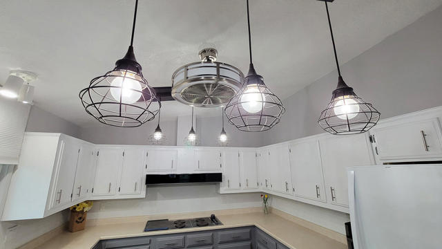 34610 Branding Iron Lane, Thousand Palms CA: https://media.crmls.org/mediaz/d28b2d29-8bc0-44ae-9b2d-268b7896679a.jpg