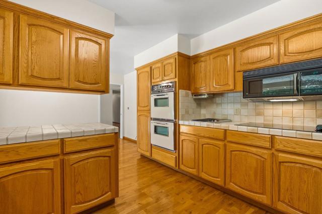 1387 Hillcrest Drive, San Jose CA: https://media.crmls.org/mediaz/d28bb687-2a63-465f-a1c9-1438976007b2.jpg