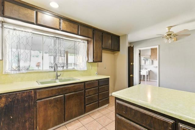 295 S 19th Street, San Jose CA: https://media.crmls.org/mediaz/d28bfa00-1db9-4d76-9e9e-774adff460f3.jpg