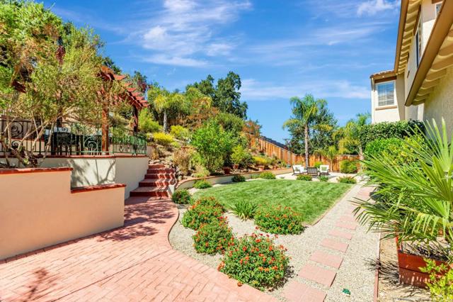 7473 Hoylake Court, Gilroy CA: https://media.crmls.org/mediaz/d28c444a-2b7c-48a9-bba5-6cb1f91dd597.jpg