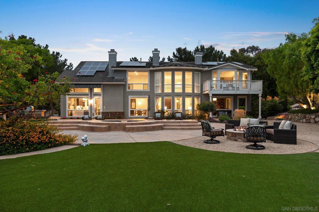 521 Latigo Row - photo 2