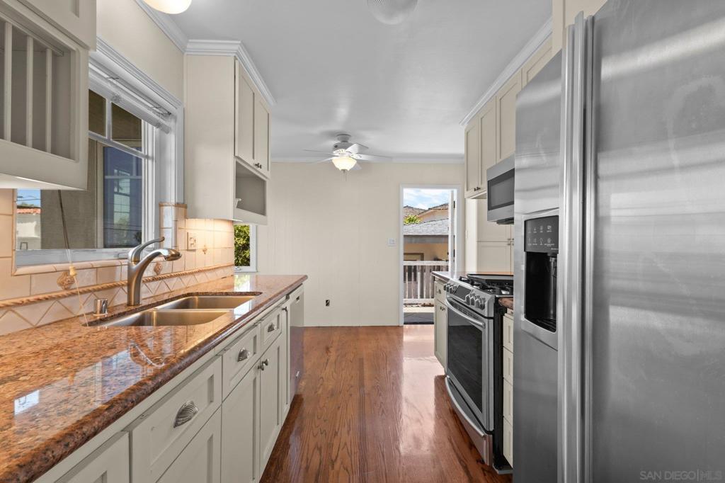 4444 Leon St. - photo 12