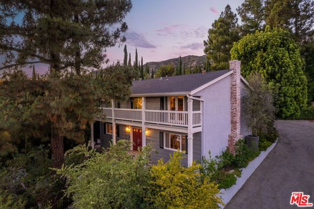 3411 Markridge Road, La Crescenta CA: https://media.crmls.org/mediaz/d28ec620-6a4e-4f83-83d4-bd5cd03a6009.jpg