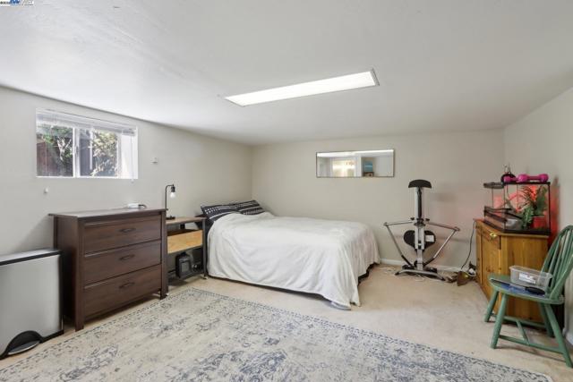 1101 Palm Avenue, Martinez CA: https://media.crmls.org/mediaz/d291d7a9-54f7-4a6d-9533-4acdcc8565dd.jpg