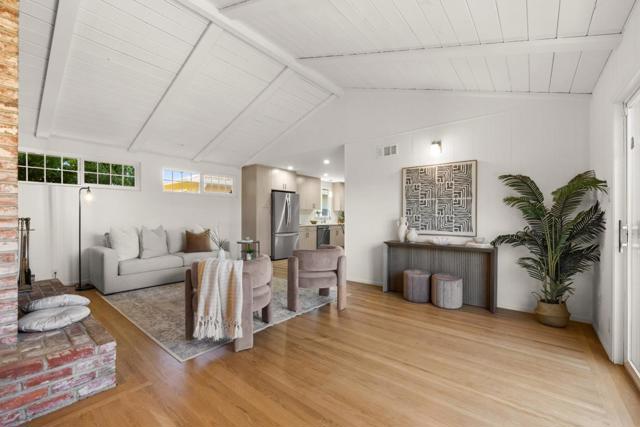 172 Lacrosse Avenue, South San Francisco CA: https://media.crmls.org/mediaz/d291daaa-bc3d-45a7-9904-d804d9f14552.jpg