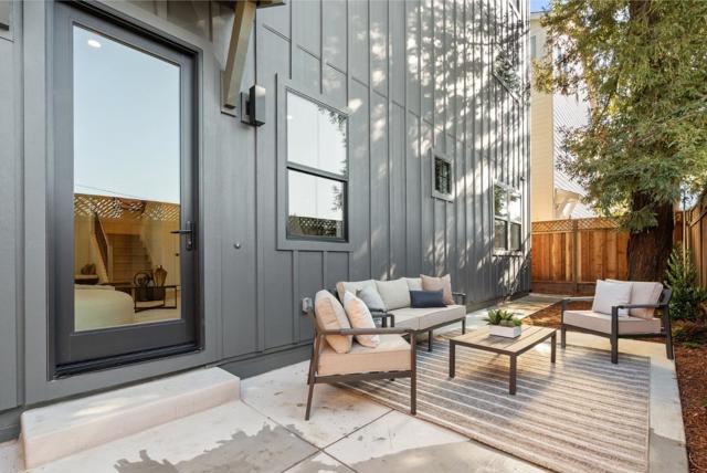 Image 39 of 47 For 101 Sunnyside Court