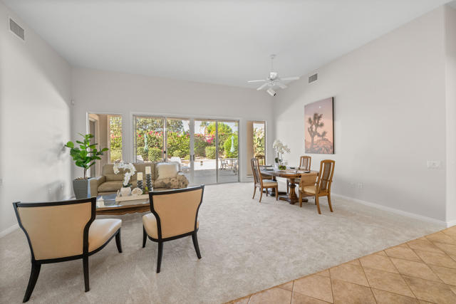 35925 Rosemont Drive, Palm Desert CA: https://media.crmls.org/mediaz/d292fe75-1537-4d71-8233-9f2d212f51c8.jpg