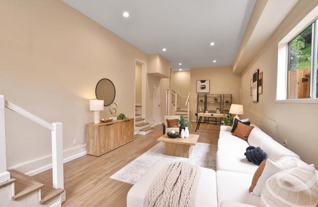 1815 Woodhaven Way, Oakland CA: https://media.crmls.org/mediaz/d2945495-b9dc-46e9-b9d2-1e5d2af481d0.jpg