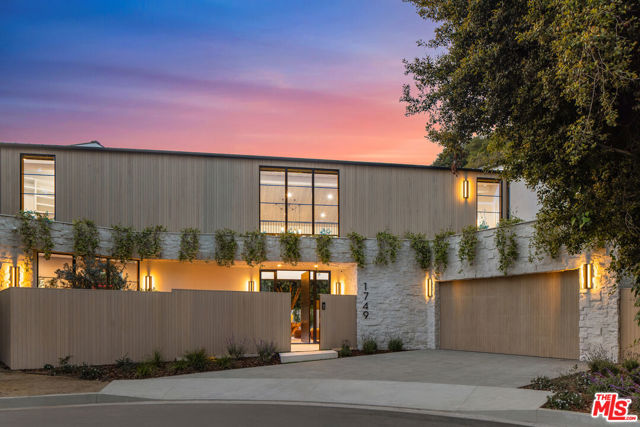 1749 Mandeville Lane, Los Angeles CA: https://media.crmls.org/mediaz/d295cd4b-32f0-44ce-88bd-530a7dd473bb.jpg
