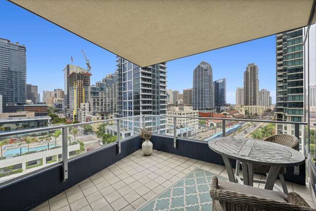 1325 Pacific Highway, San Diego CA: https://media.crmls.org/mediaz/d2967c83-abff-4c20-a532-bf19bb9d1139.jpg