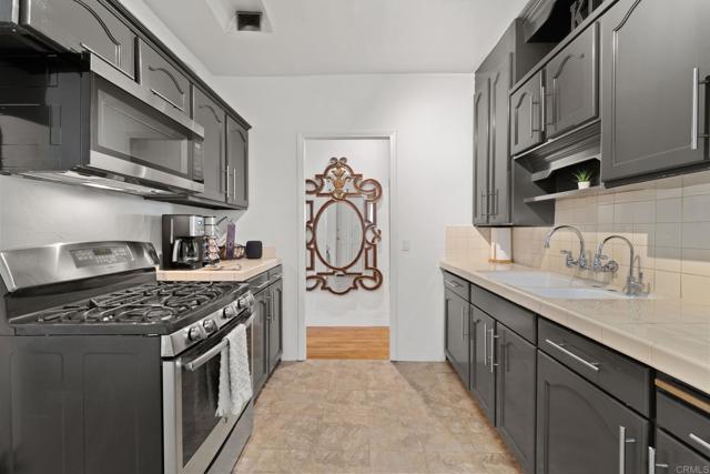 2204 2206 Albatross Street, San Diego CA: https://media.crmls.org/mediaz/d296f3e4-d4a1-47c3-b41b-26be245bc0f2.jpg