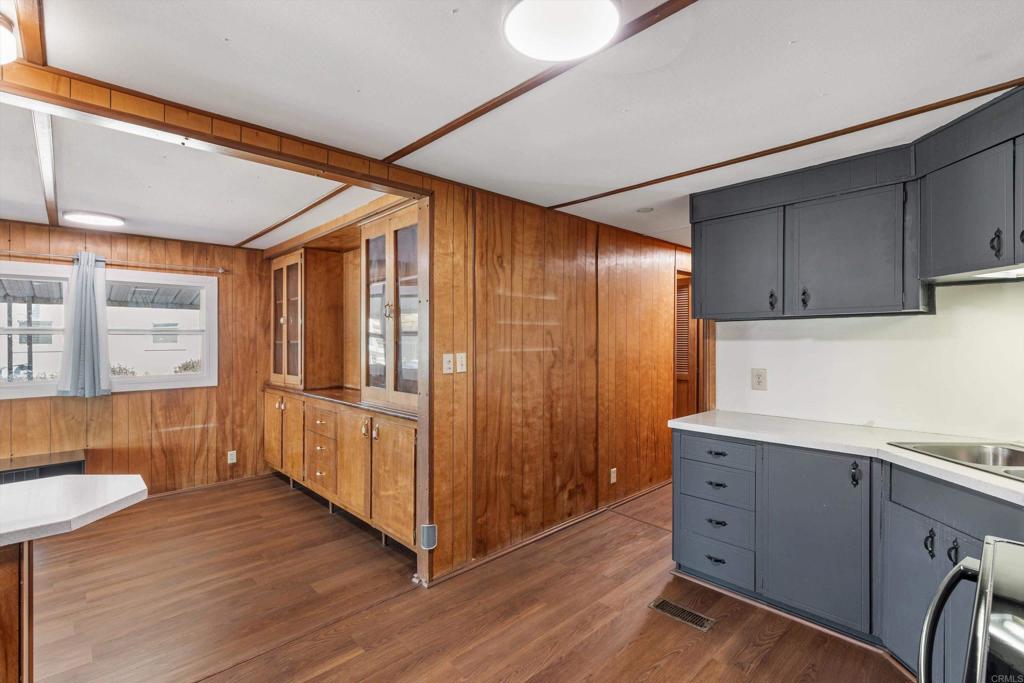 1515 Capalina Road - photo 8