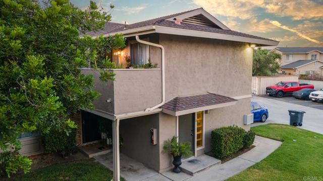 Image 4 of 28 For 925 Amistad Ct  D