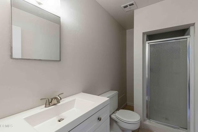 Detail Gallery Image 17 of 26 For 1215 Mckinley Ave, Bakersfield,  CA 93308 - 3 Beds | 2 Baths