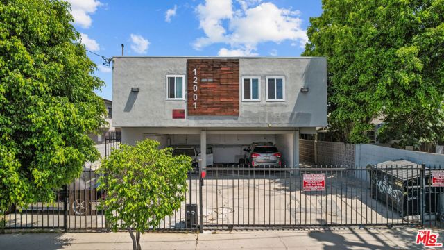 12001 Valerio Street, North Hollywood CA: https://media.crmls.org/mediaz/d297ece2-d9a5-4248-ac3e-ef183233a12c.jpg